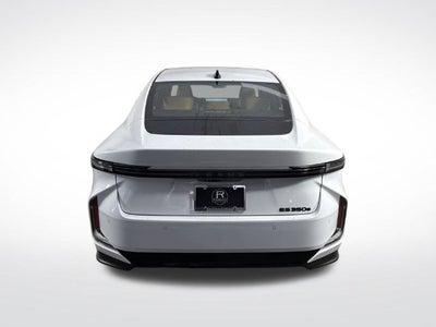 2026 Lexus ES ES 350e Luxury
