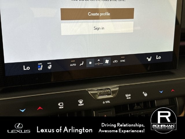 2026 Lexus ES ES 350e Luxury