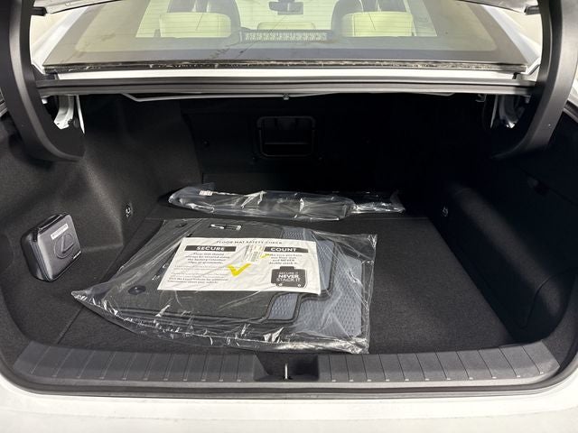 2026 Lexus ES ES 350h Premium