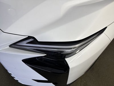 2026 Lexus ES ES 350h Premium