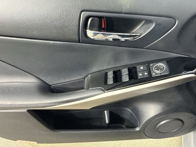 2016 Lexus IS 4dr Sdn AWD
