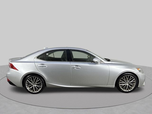2016 Lexus IS 4dr Sdn AWD