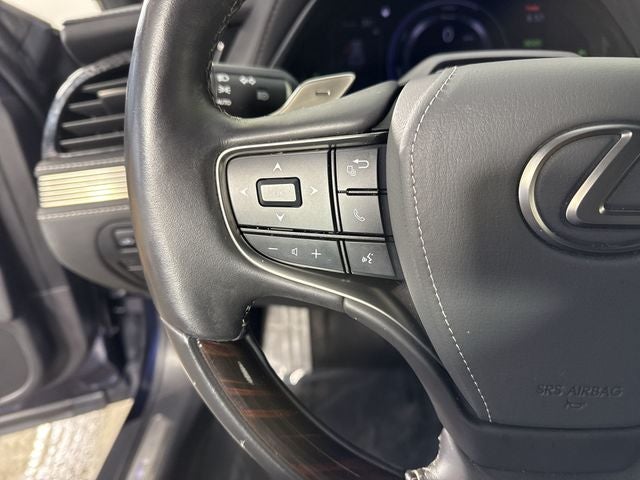 2023 Lexus LS 500h AWD