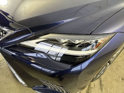 2023 Lexus LS 500h AWD