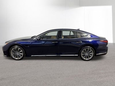 2023 Lexus LS 500h AWD