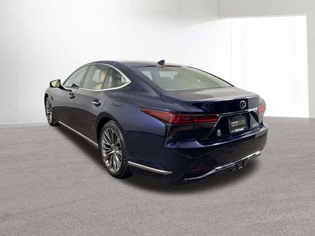 2023 Lexus LS 500h AWD