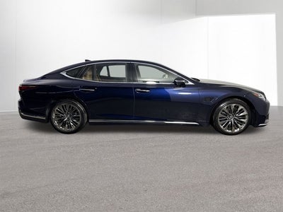 2023 Lexus LS 500h AWD