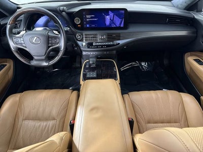2023 Lexus LS 500h AWD