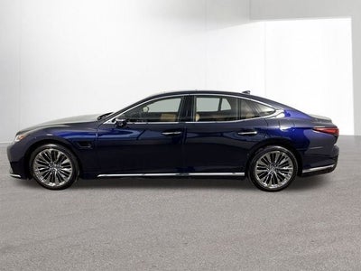 2023 Lexus LS 500h AWD