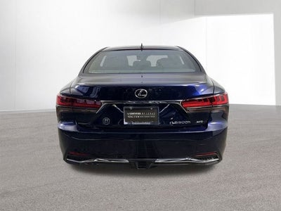2023 Lexus LS 500h AWD