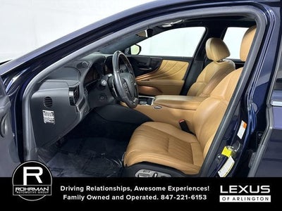 2023 Lexus LS 500h AWD