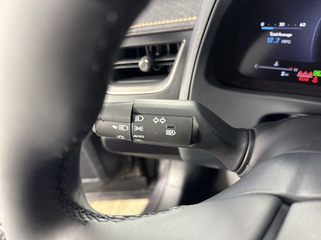 2026 Lexus UX 300h PREMIUM AWD