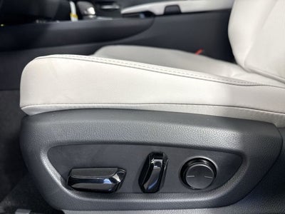 2026 Lexus UX 300h PREMIUM AWD