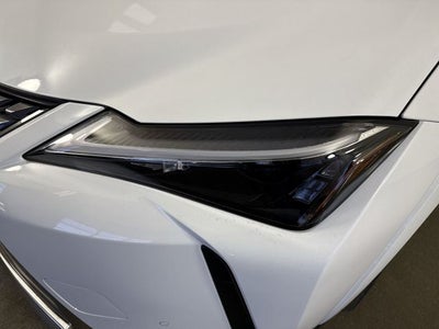2026 Lexus UX 300h PREMIUM AWD