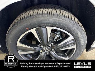 2026 Lexus UX 300h PREMIUM AWD