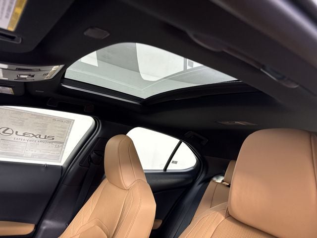 2026 Lexus UX 300h UX 300h Premium