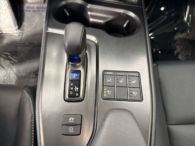 2025 Lexus UX UX 300h