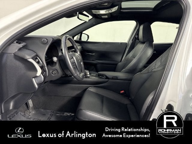2025 Lexus UX UX 300h
