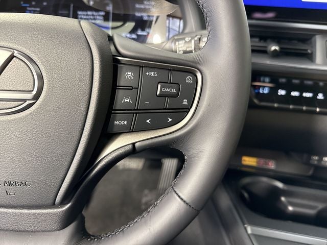 2026 Lexus UX PREMIUM AWD