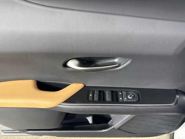 2026 Lexus UX PREMIUM AWD