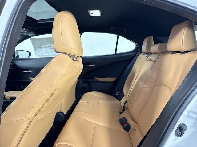 2026 Lexus UX PREMIUM AWD