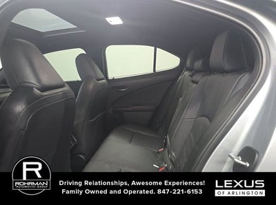 2025 Lexus UX 300h UX 300h F SPORT Design