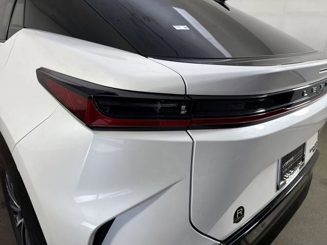 2023 Lexus RZ 450e RZ 450e Luxury