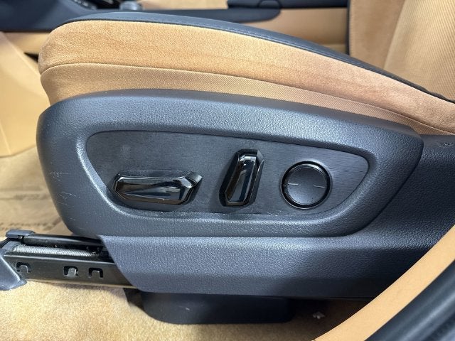 2023 Lexus RZ RZ 450e Luxury