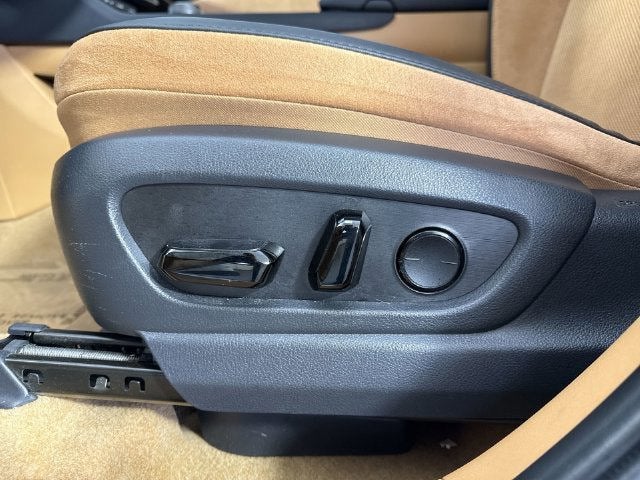 2023 Lexus RZ RZ 450e Luxury