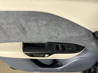 2023 Lexus RZ 450e AWD LUXURY