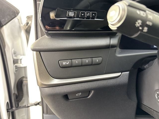 2025 Lexus RZ 450e RZ 450e