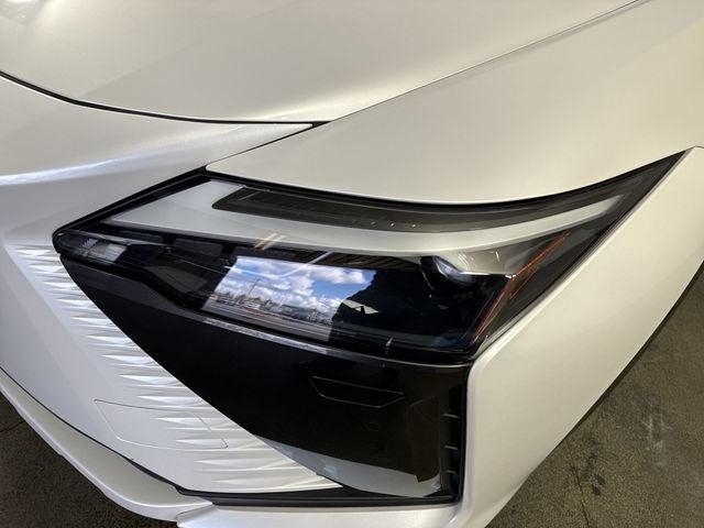 2023 Lexus RZ 450e Premium