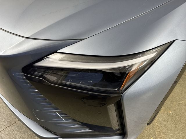 2023 Lexus RZ 450e 450e Luxury