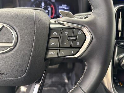 2025 Lexus LX PREMIUM