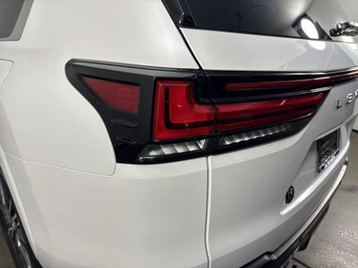 2025 Lexus LX PREMIUM
