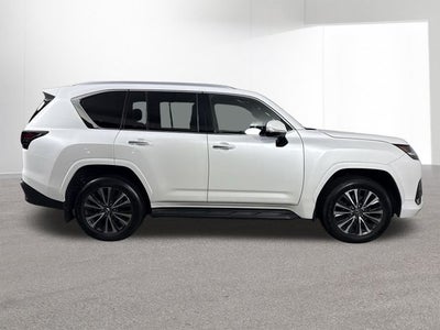 2025 Lexus LX PREMIUM