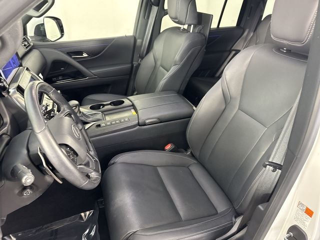 2024 Lexus LX 600 LUXURY