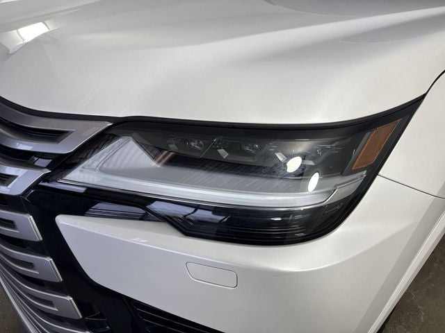 2024 Lexus LX 600 LUXURY