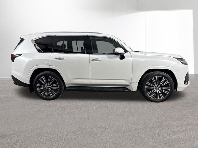 2024 Lexus LX 600 LUXURY