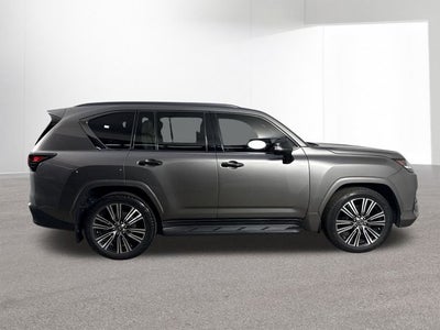 2022 Lexus LX 600 LUXURY