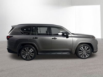 2022 Lexus LX 600 LUXURY