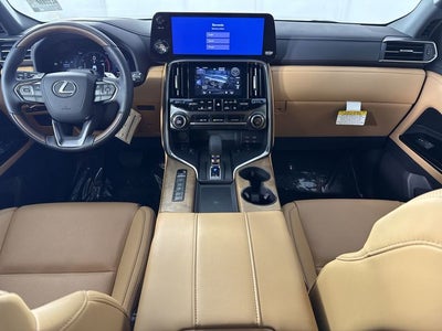 2025 Lexus LX 700h Luxury