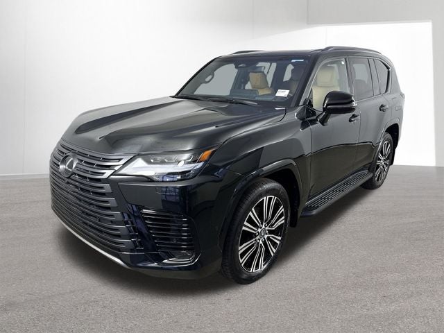 2025 Lexus LX 700h Luxury