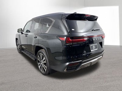2025 Lexus LX 700h Luxury