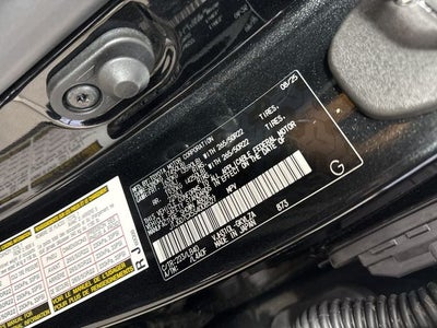 2025 Lexus LX 700h Luxury