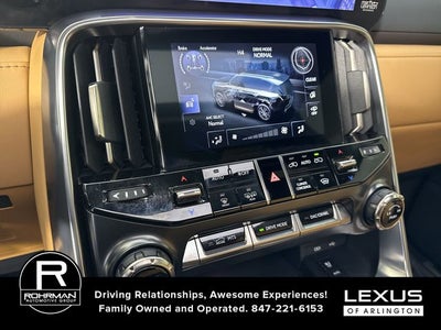 2025 Lexus LX 700h LUXURY