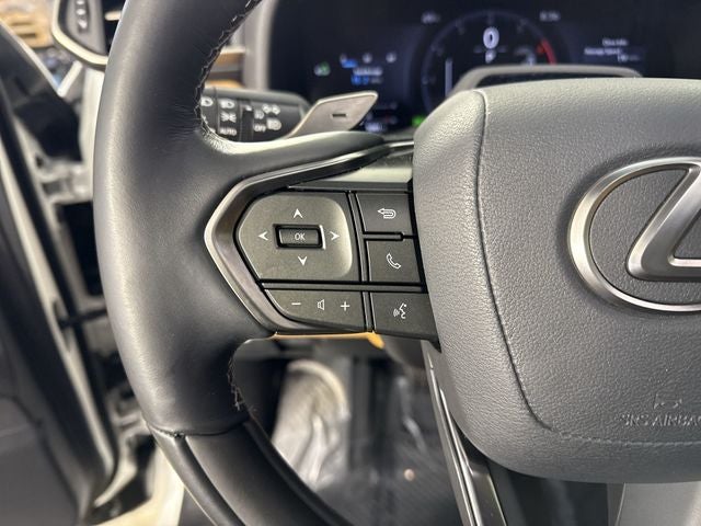 2025 Lexus LX 700h LUXURY