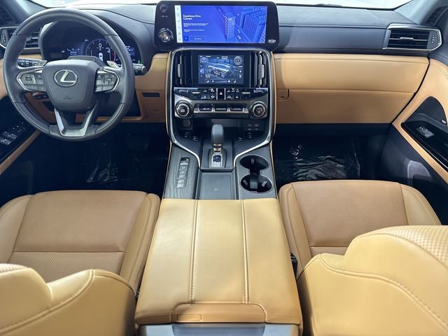 2025 Lexus LX 700h LUXURY