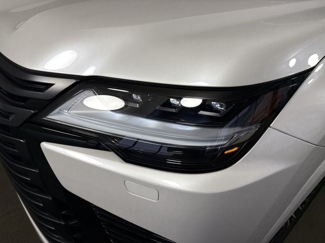2025 Lexus LX 700h LUXURY