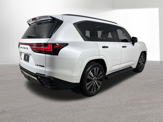 2025 Lexus LX 700h LUXURY